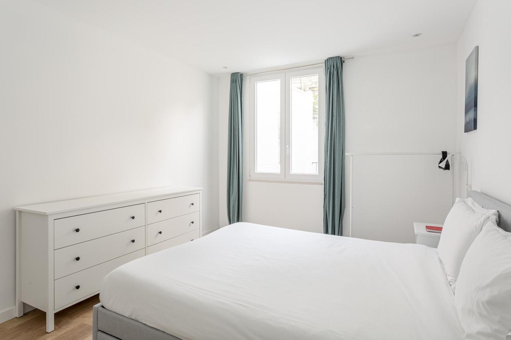 Joivy Minimalistic W Patio In Principe Real Lissabon